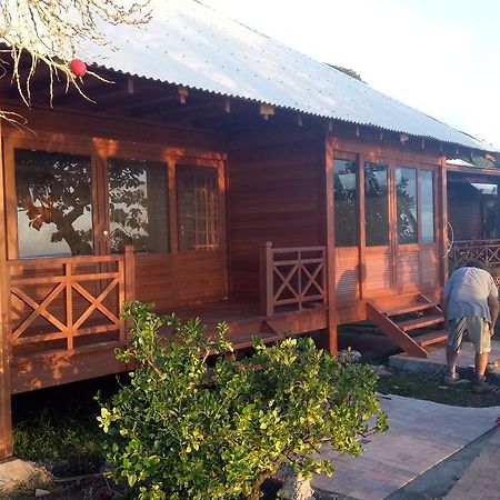 Fare Vai Nui Hotel Tevaitoa Bagian luar foto